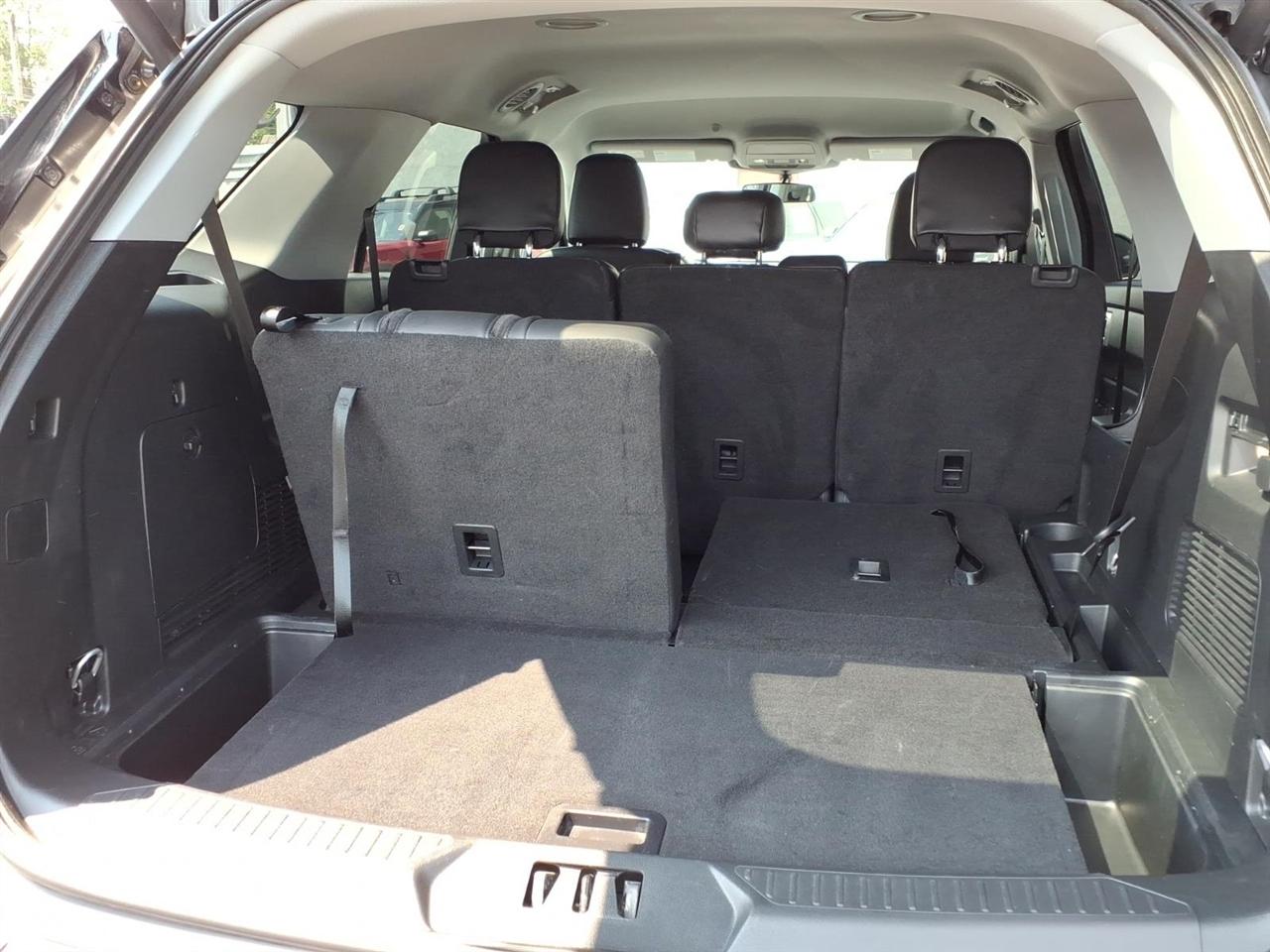 Ford Explorer XLT 4WD 2024