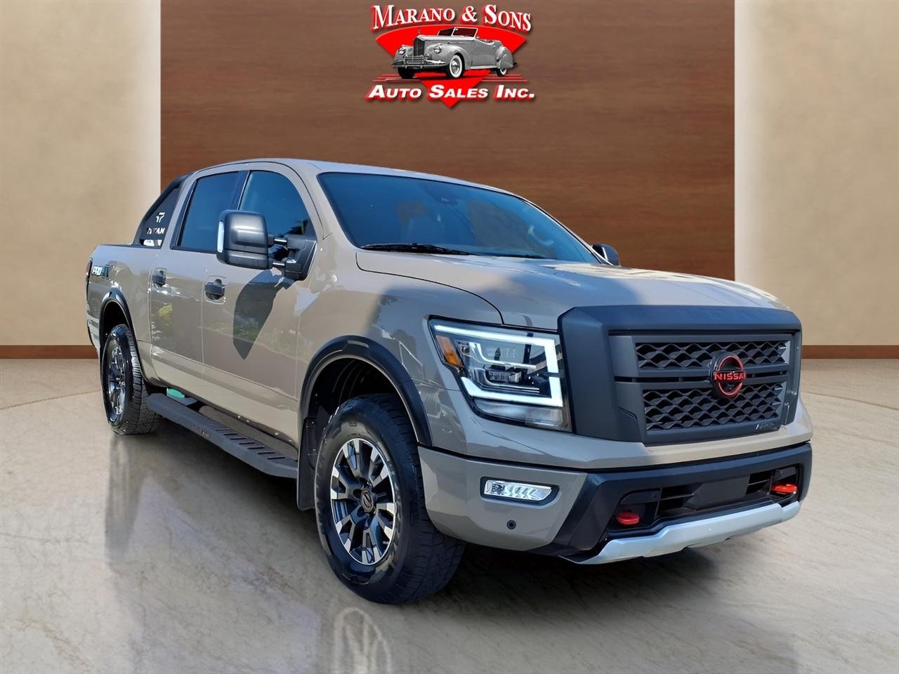 Nissan Titan 4x4 Crew Cab PRO-4X 2023