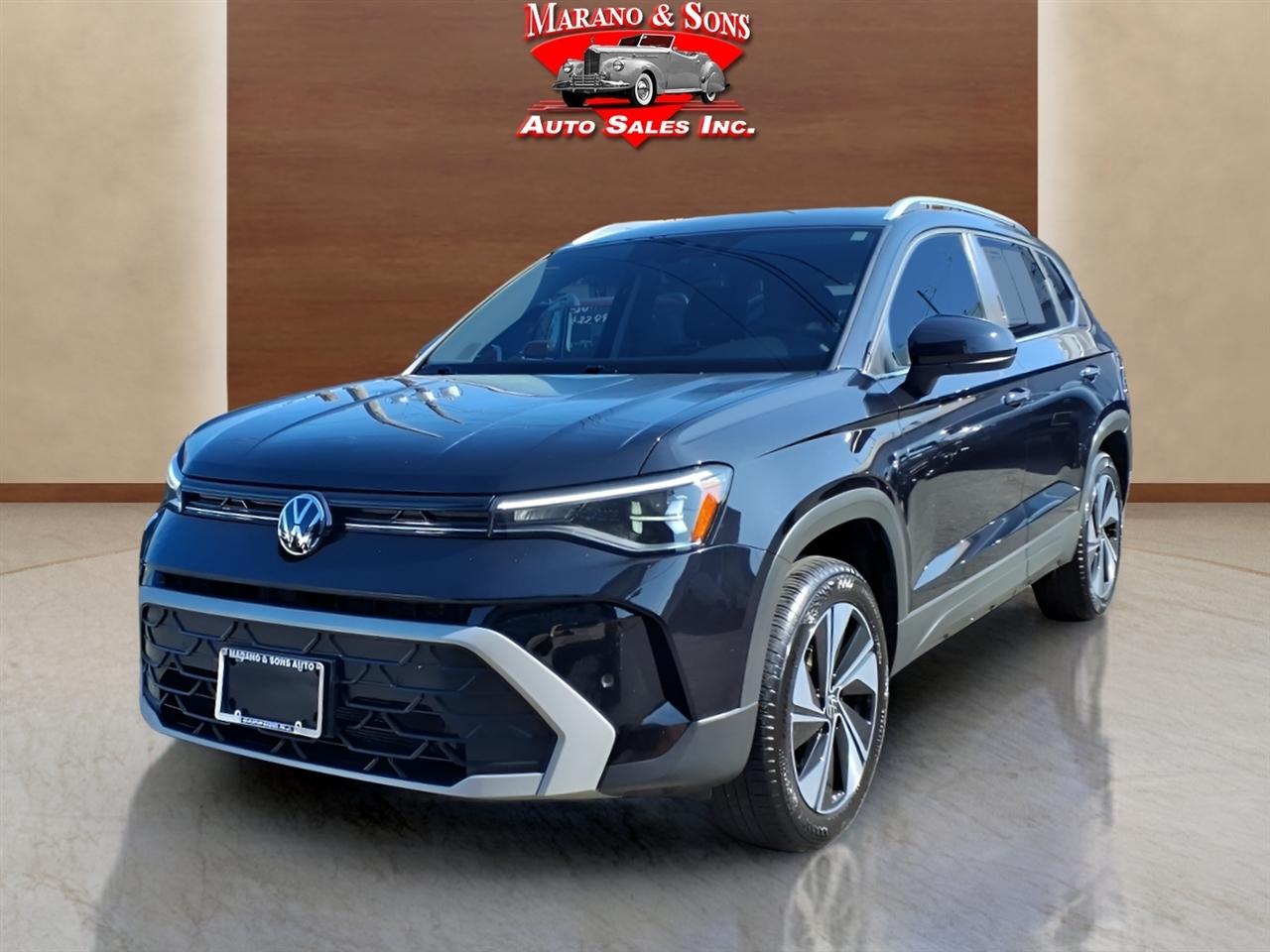2025 Volkswagen Taos SE 4MOTION