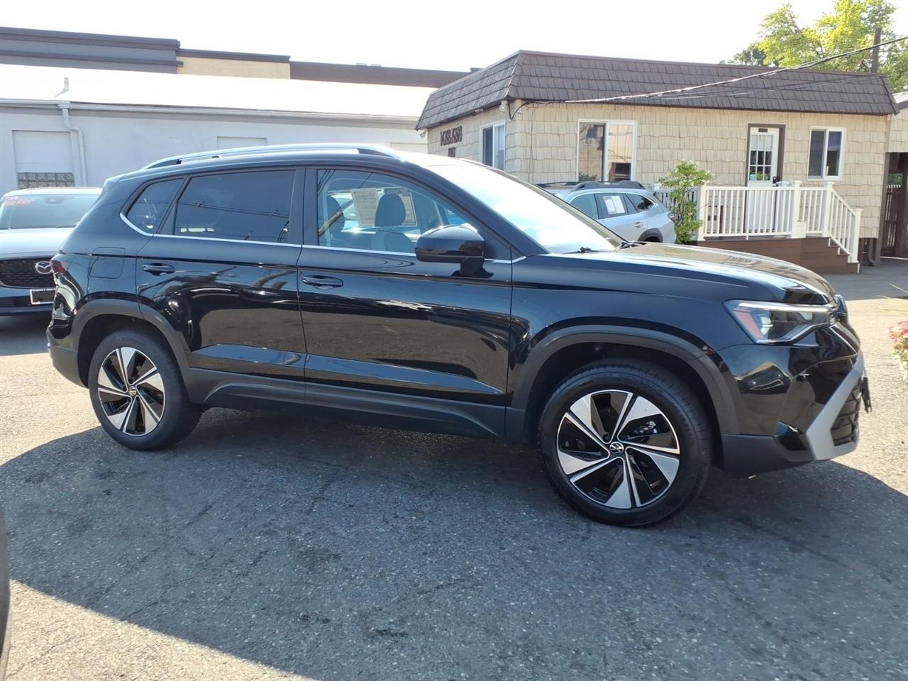 Volkswagen Taos SE 4Motion 2025