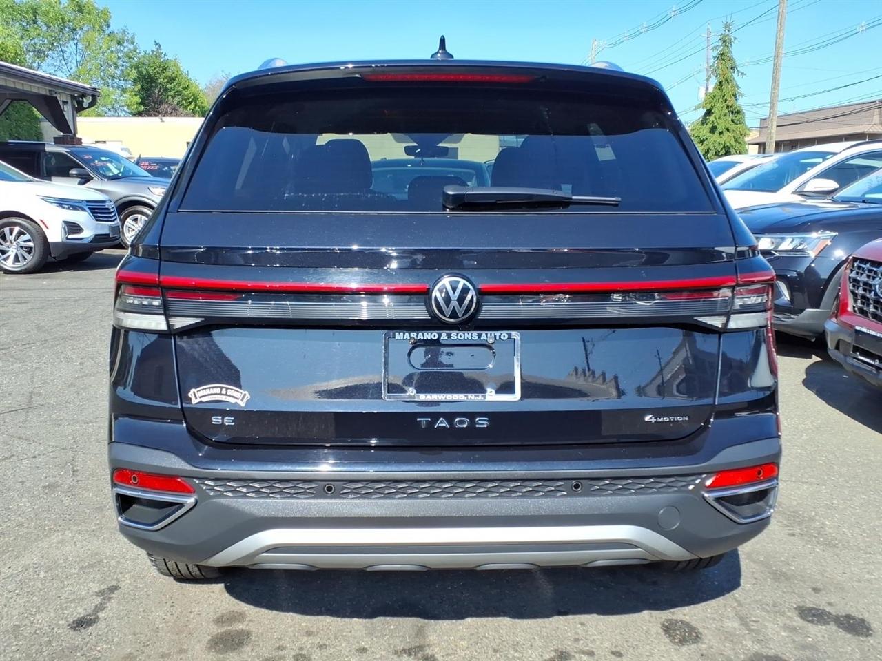 Volkswagen Taos SE 4Motion 2025