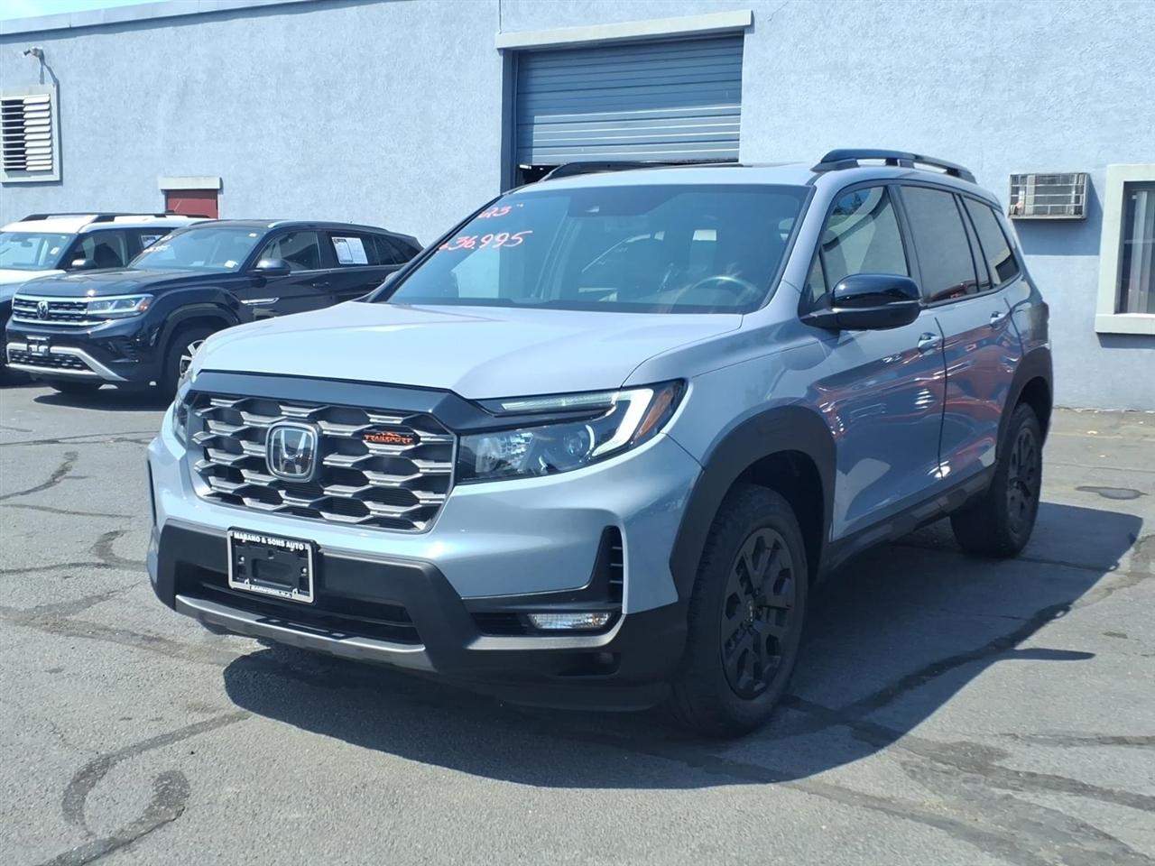 Honda Passport TrailSport AWD 2023