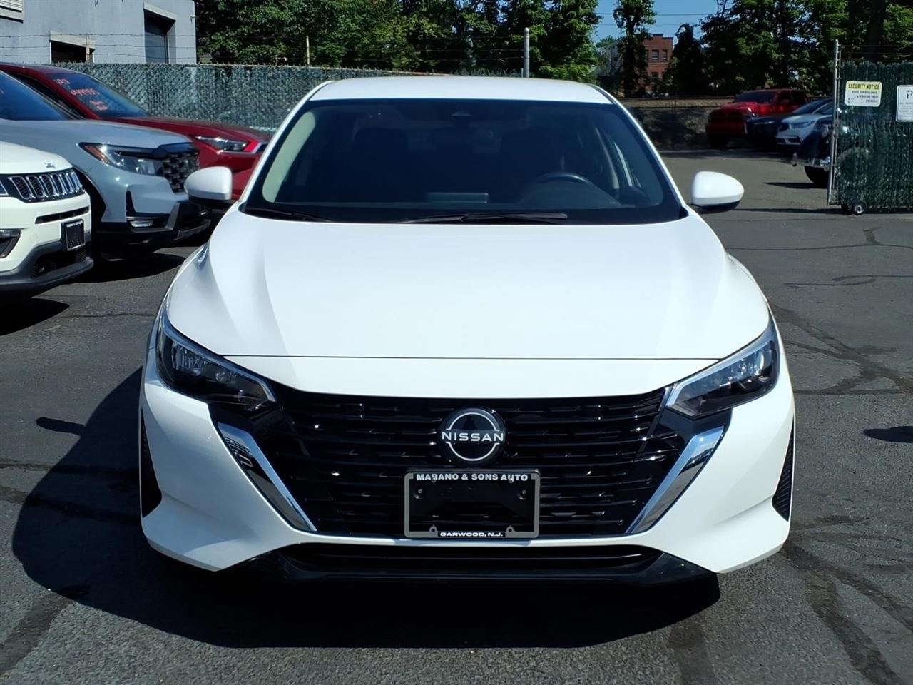 Nissan Sentra S CVT 2025