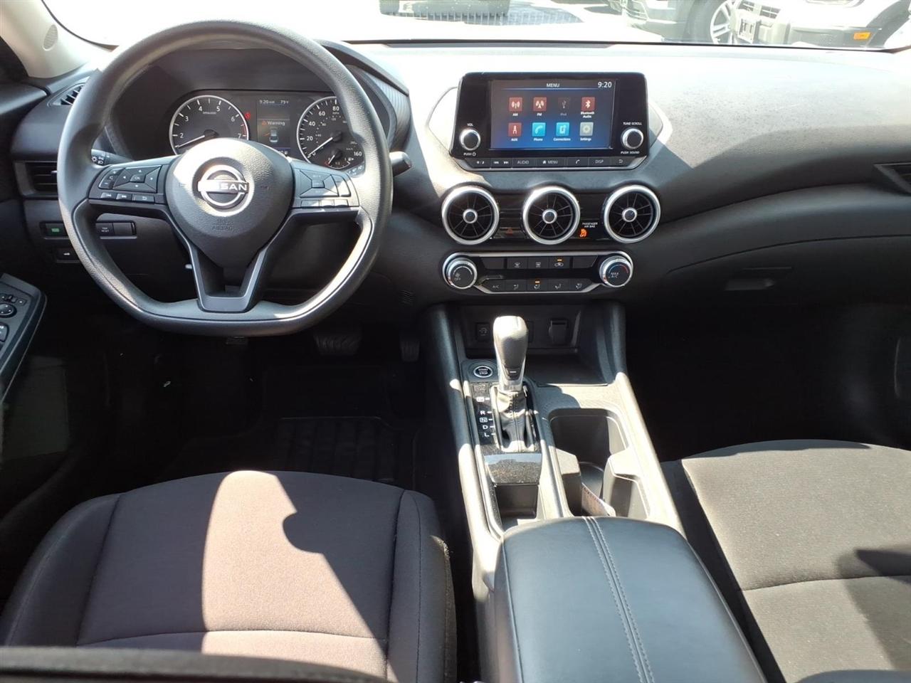 Nissan Sentra S CVT 2025