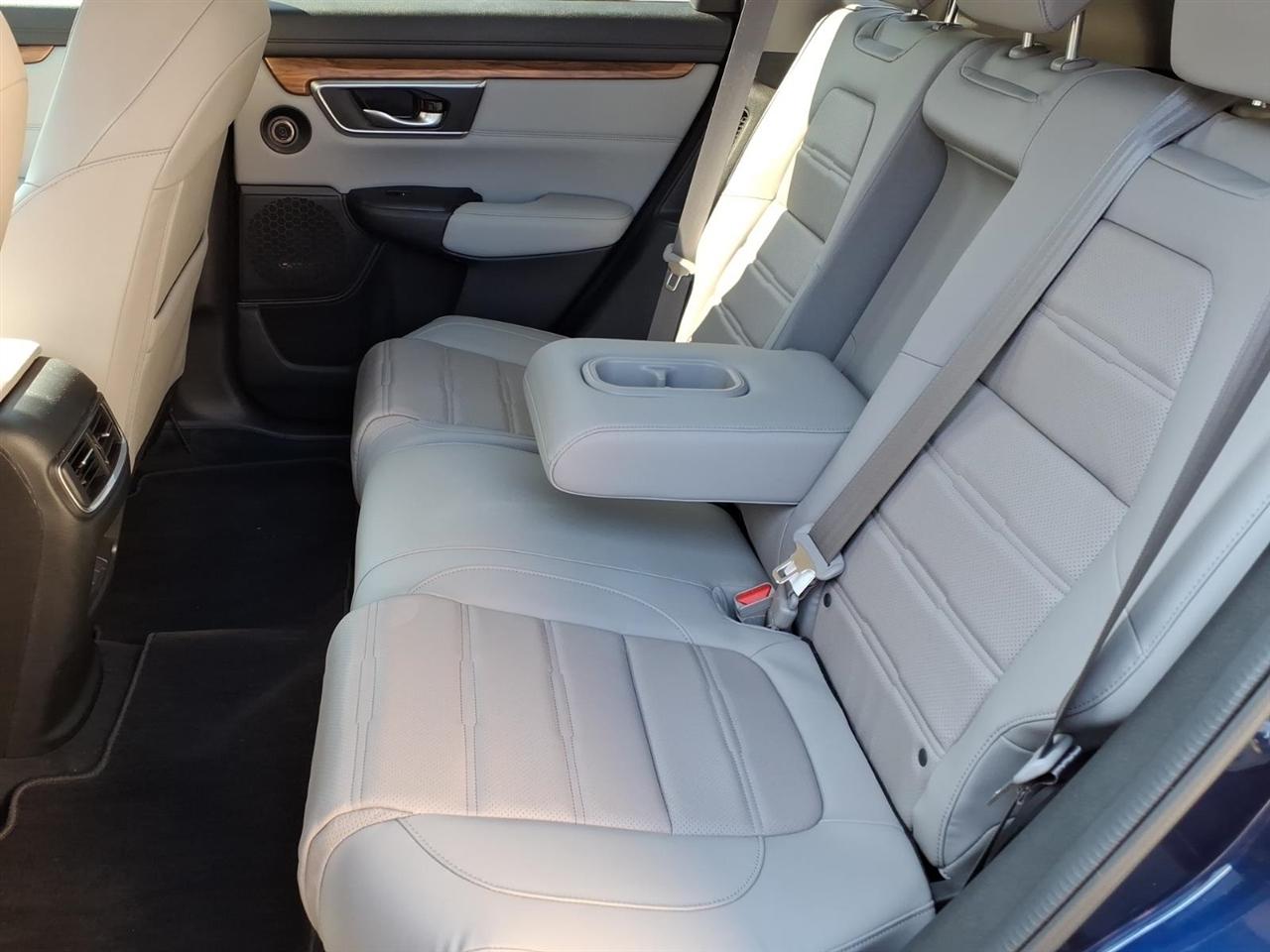 Honda CR-V Hybrid Touring AWD 2021
