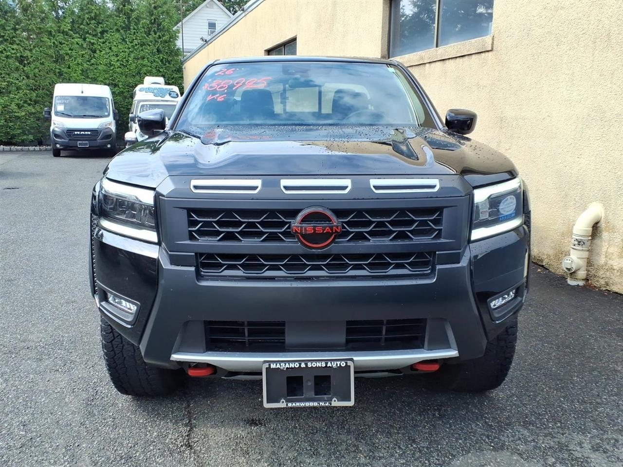 Nissan Frontier Crew Cab 4x4 PRO-4X 2026