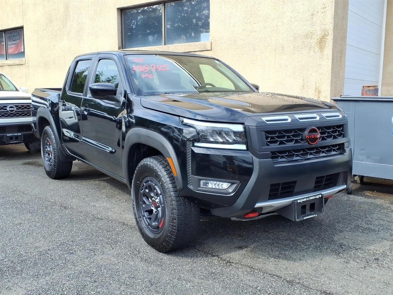 Nissan Frontier Crew Cab 4x4 PRO-4X 2026