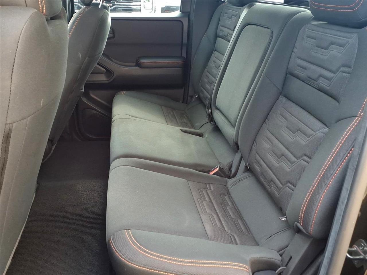 Nissan Frontier Crew Cab 4x4 PRO-4X 2026
