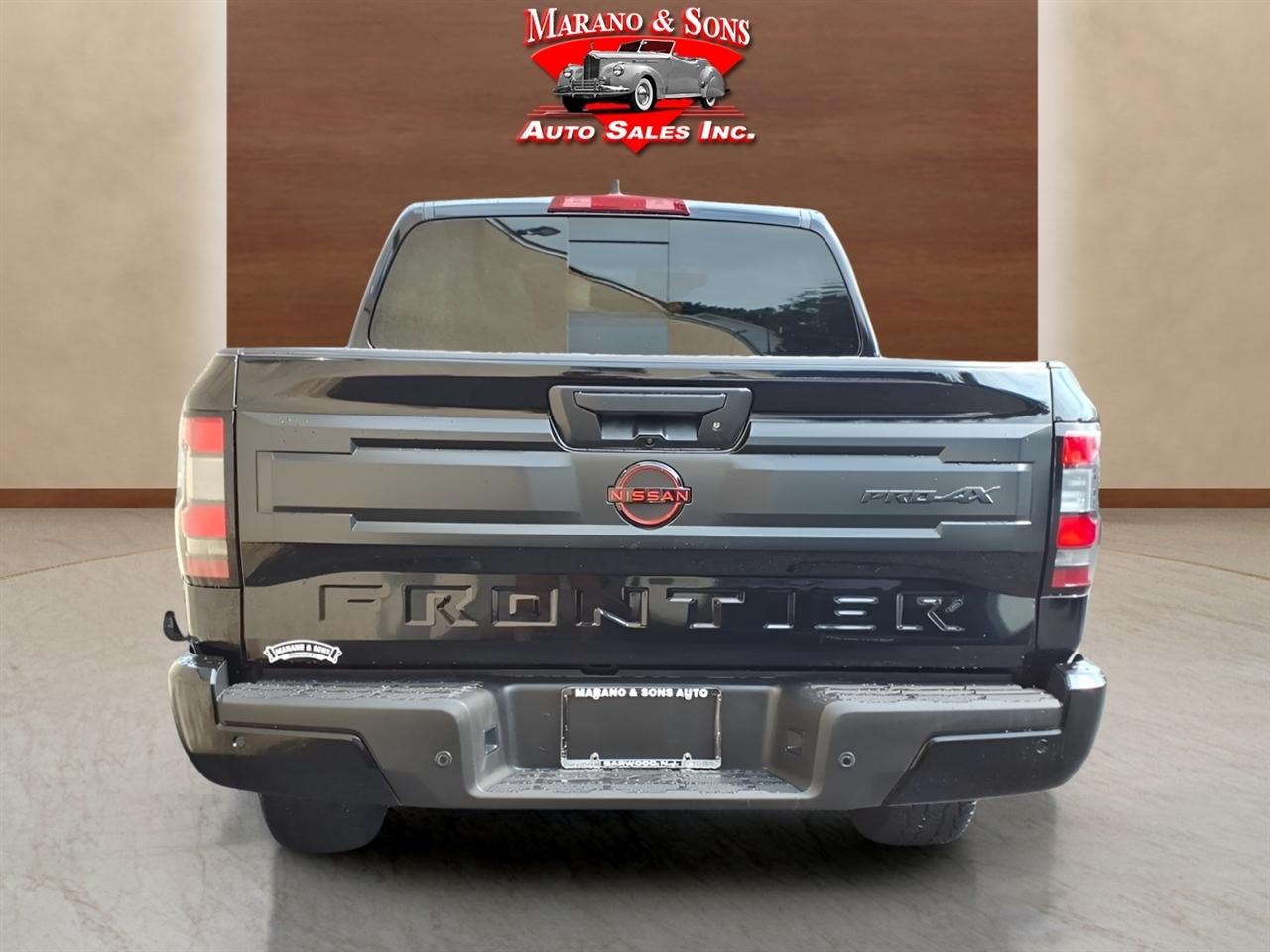Nissan Frontier Crew Cab 4x4 PRO-4X 2026