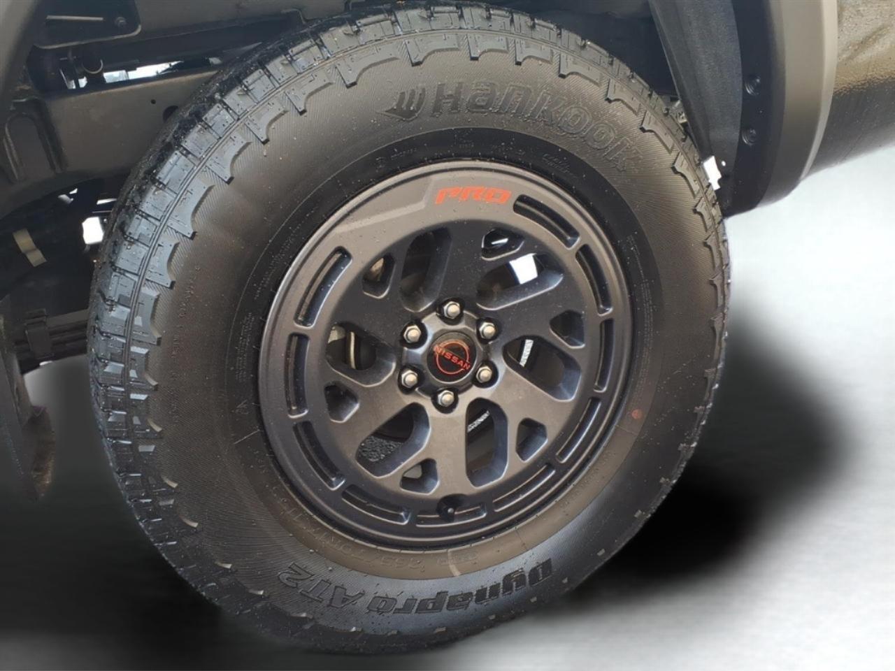 Nissan Frontier Crew Cab 4x4 PRO-4X 2026