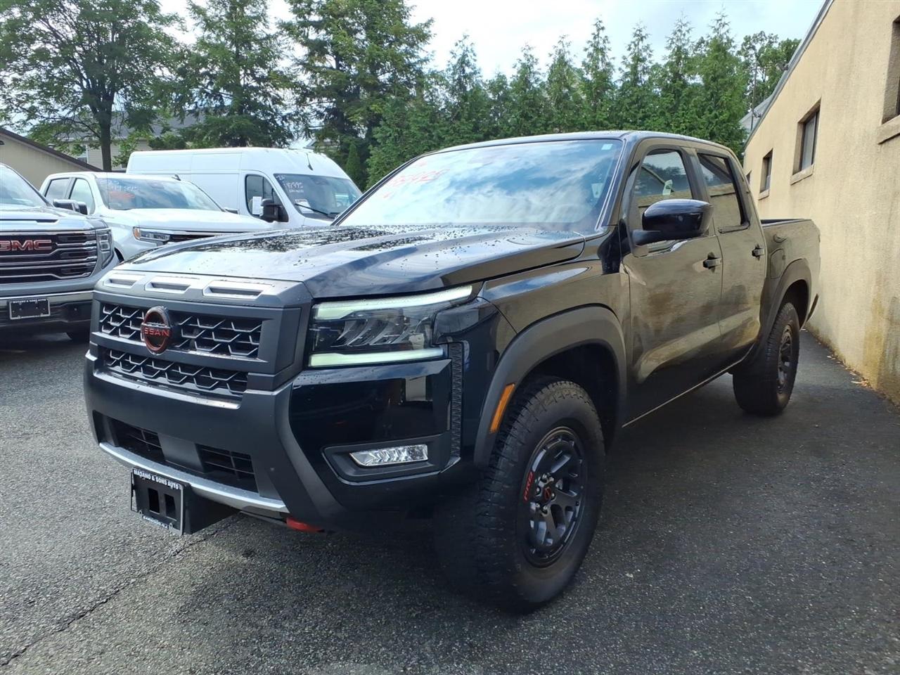 2026 Nissan Frontier Crew Cab 4x4 PRO-4X