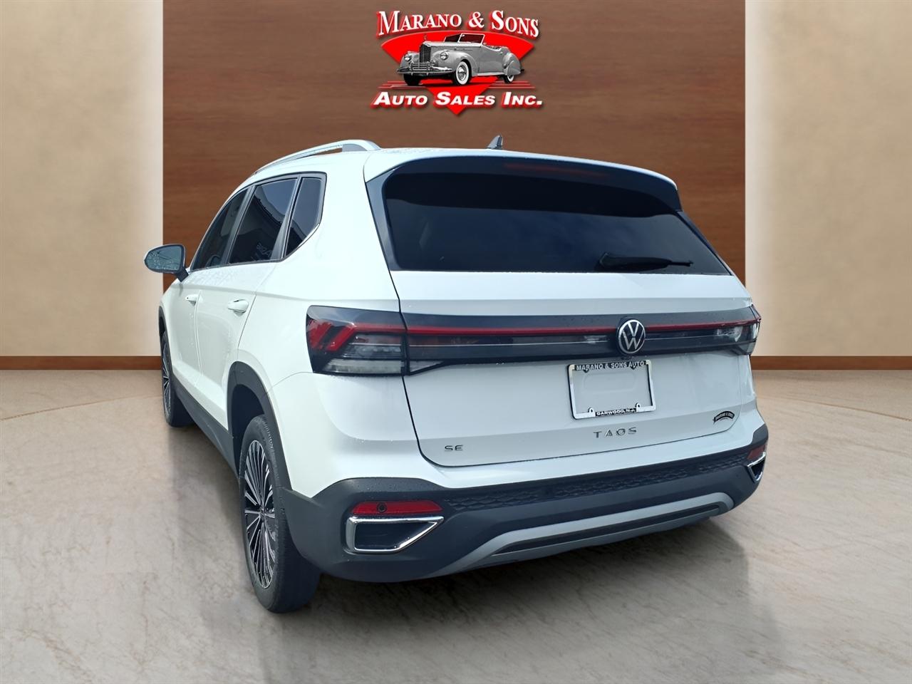 Volkswagen Taos SE FWD 2025