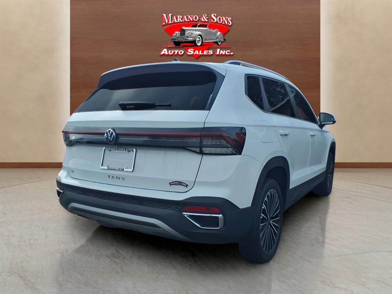 Volkswagen Taos SE FWD 2025