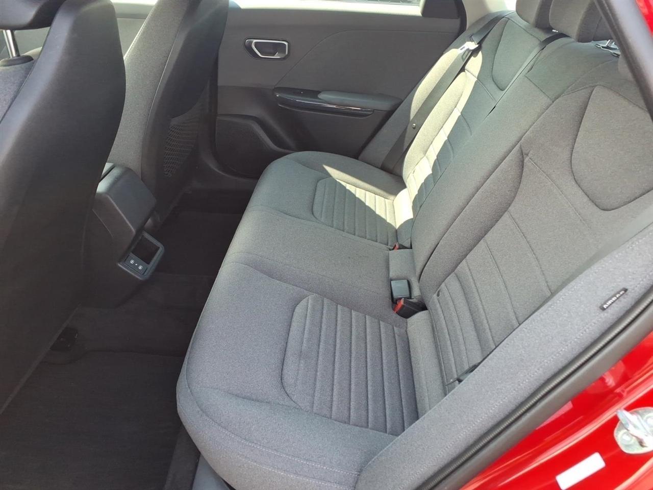 Kia K4 EX FWD 2025