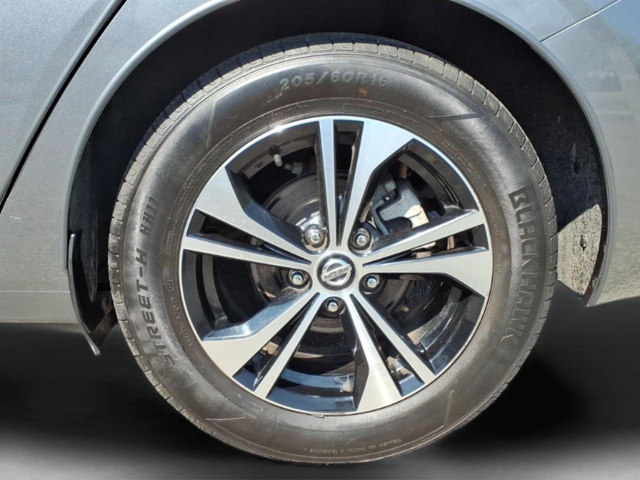 Nissan Sentra SV CVT 2020