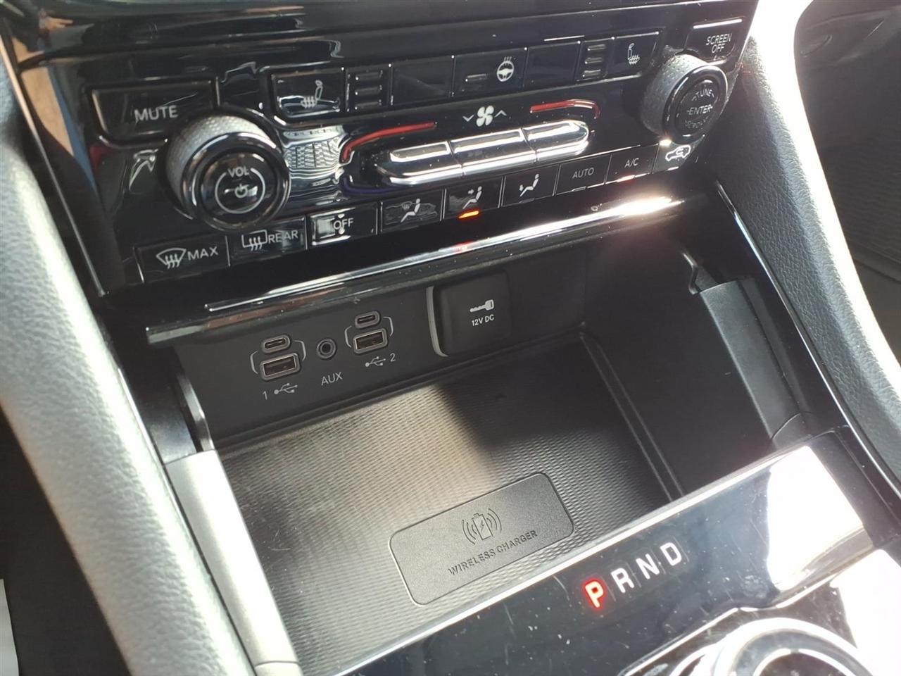 Jeep Grand Cherokee Laredo 4x4 2023