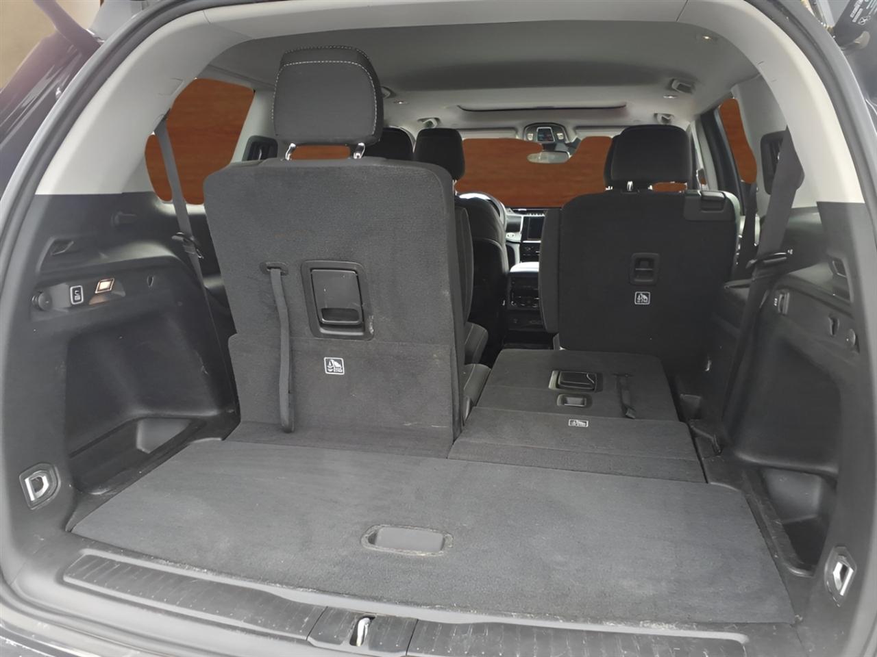 Jeep Grand Cherokee L Laredo 4x4 2024