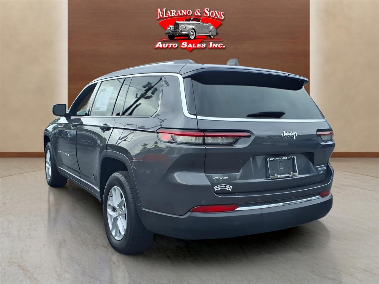 Jeep Grand Cherokee L Laredo 4x4 2024