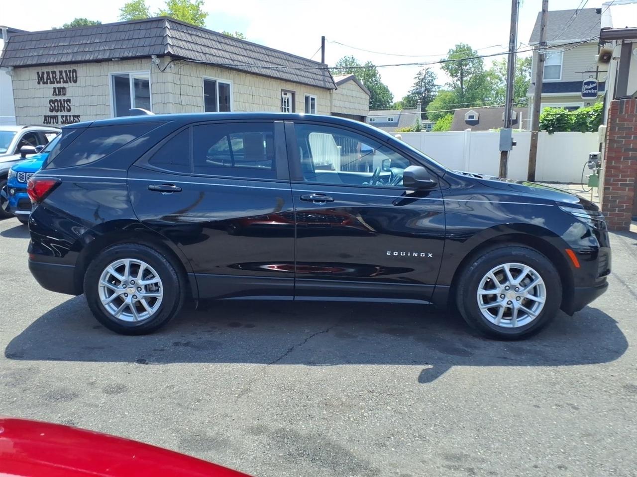 Chevrolet Equinox FWD 4dr LS w/1LS 2023
