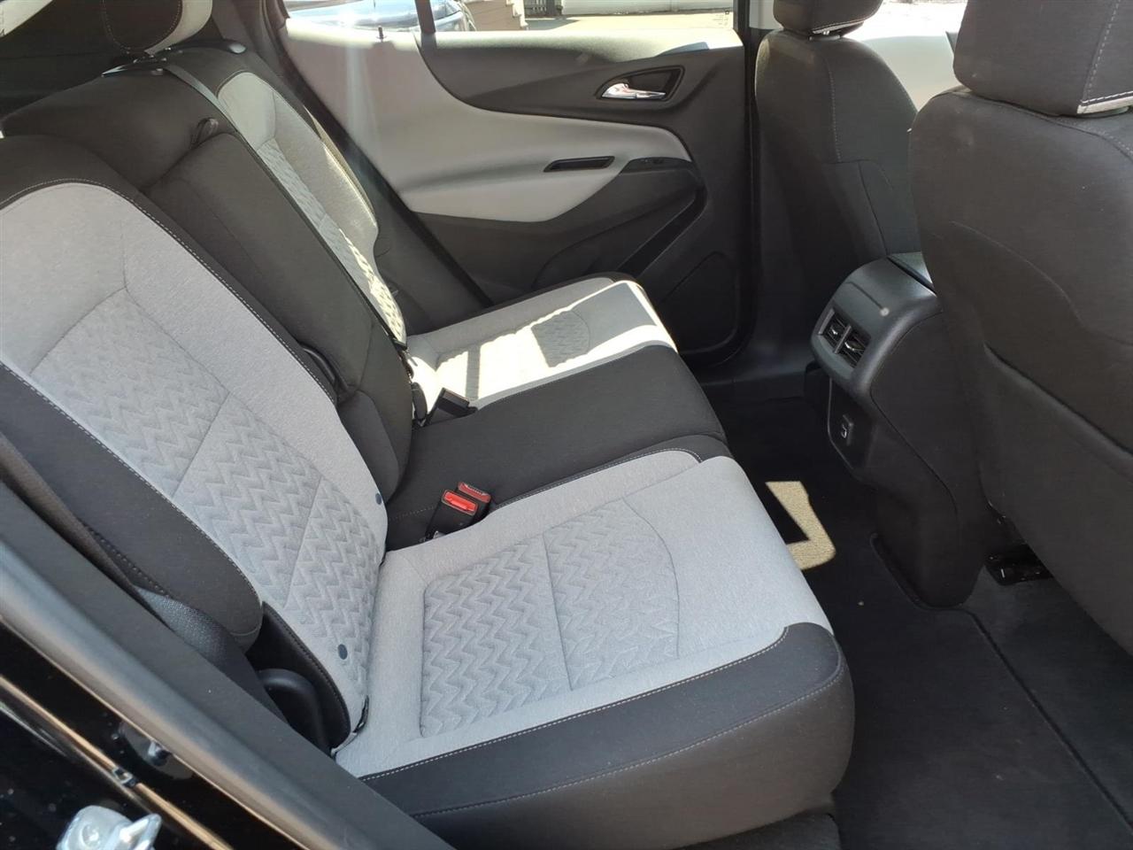 Chevrolet Equinox FWD 4dr LS w/1LS 2023