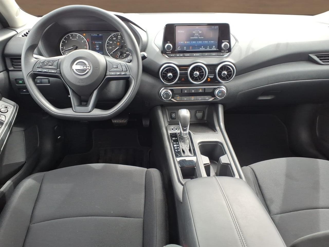 Nissan Sentra S CVT 2025