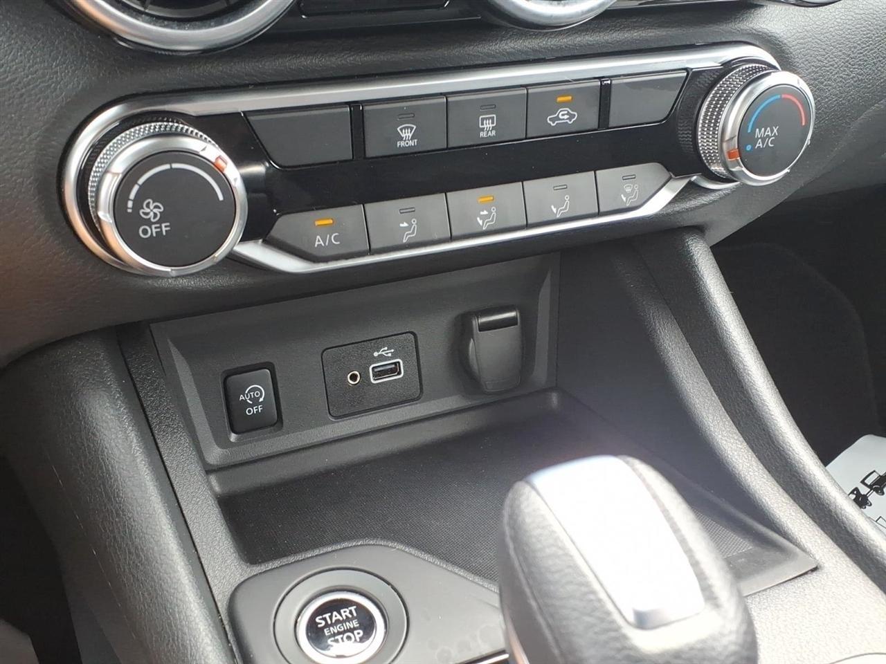 Nissan Sentra S CVT 2025