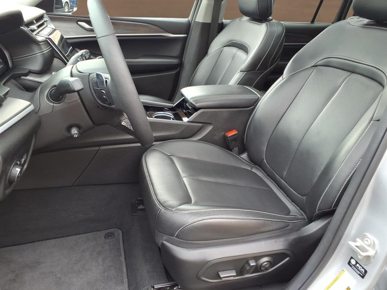 Jeep Grand Cherokee L Limited 4x4 2023