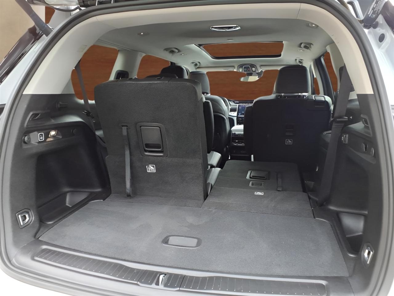 Jeep Grand Cherokee L Limited 4x4 2023