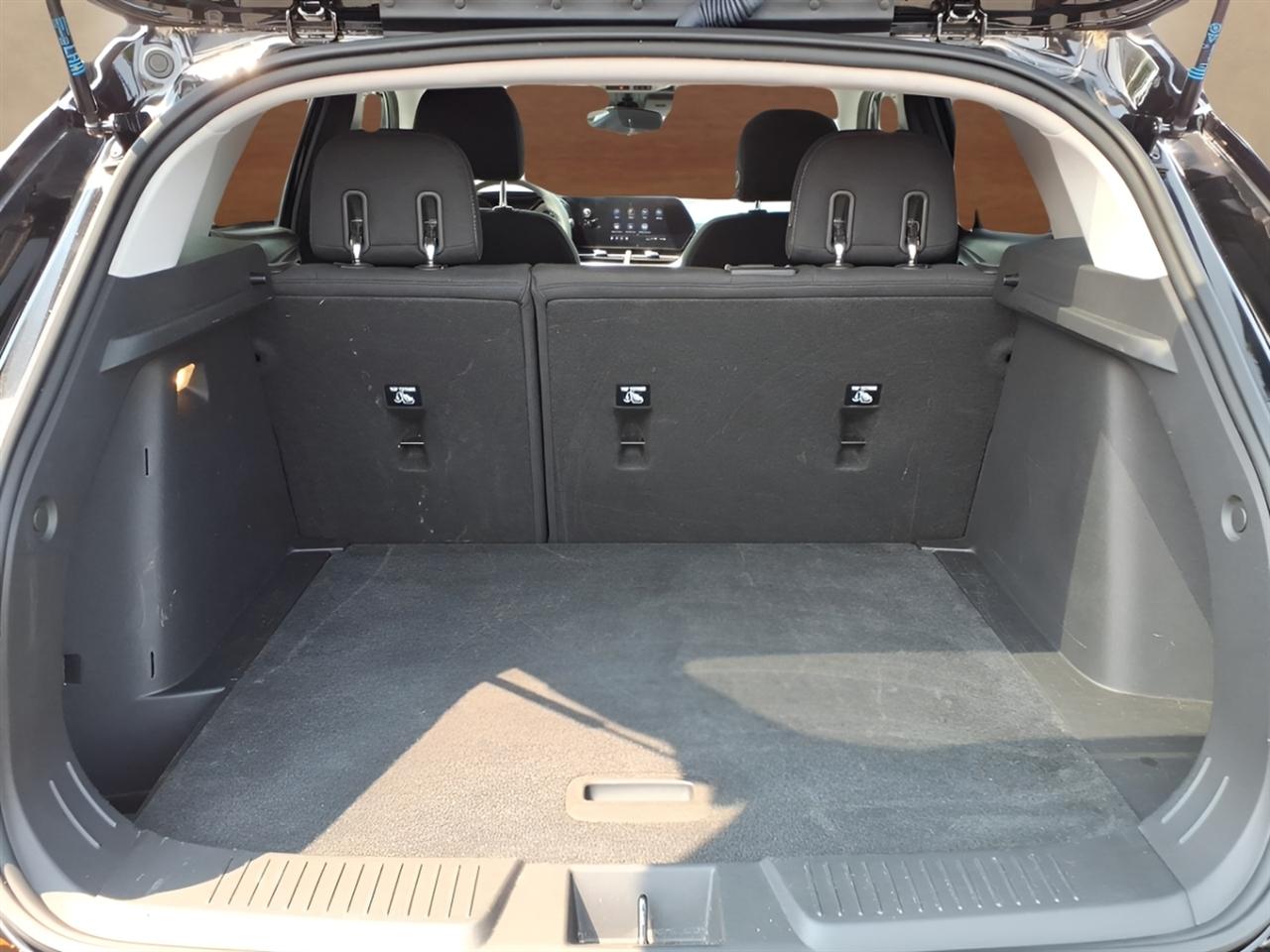 Chevrolet Trax FWD 4dr LS 2024