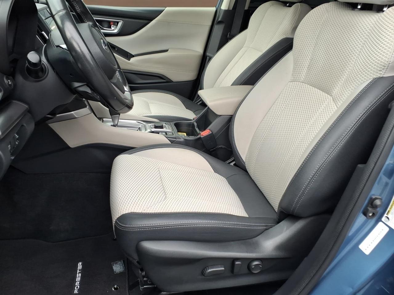 Subaru Forester Premium CVT 2023