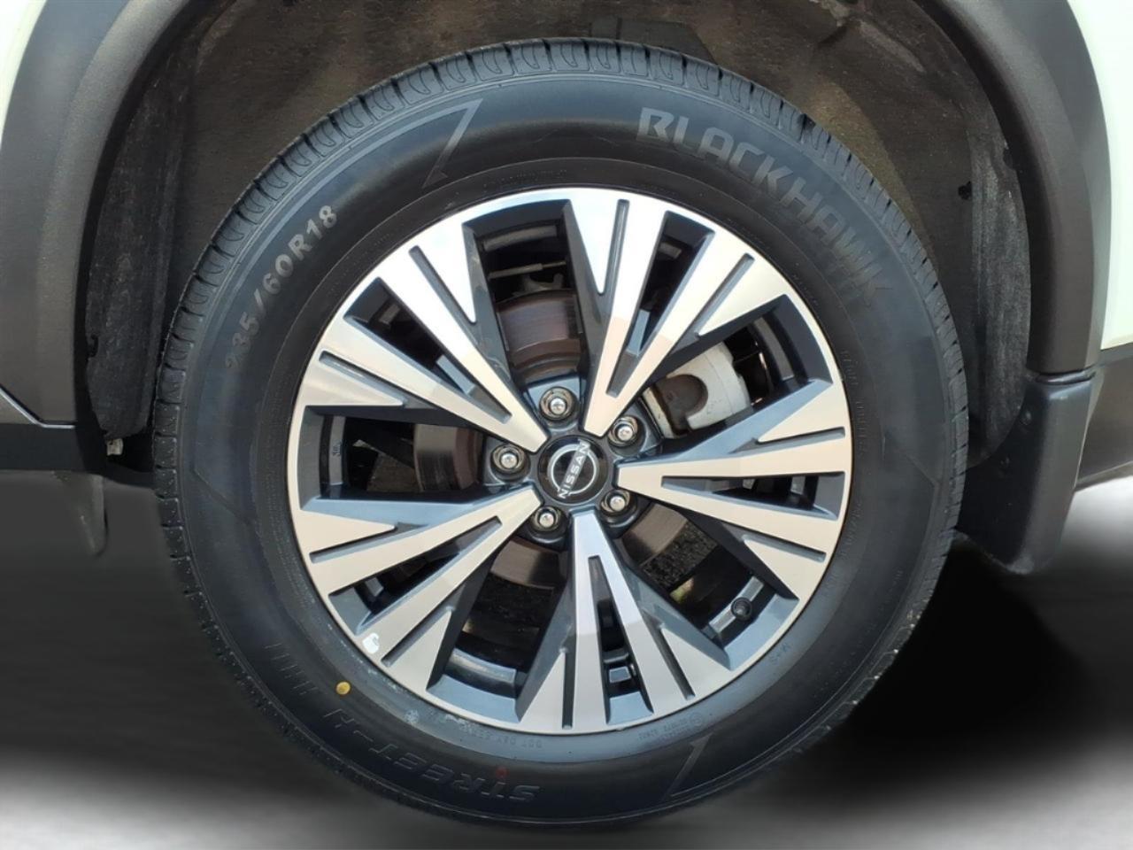 Nissan Rogue AWD SV 2023