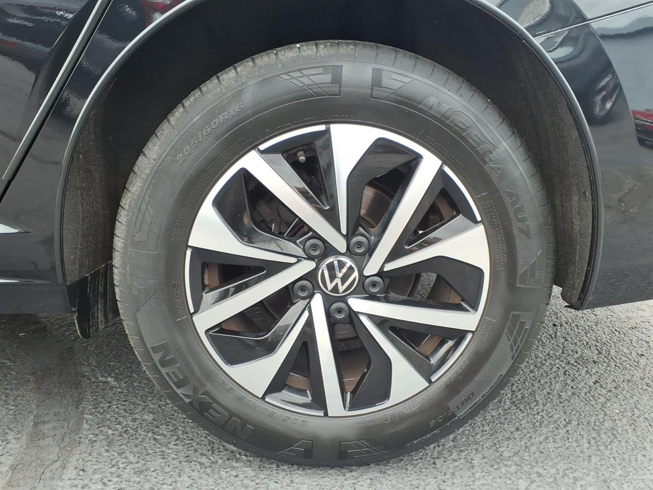 Volkswagen Jetta S Auto 2025