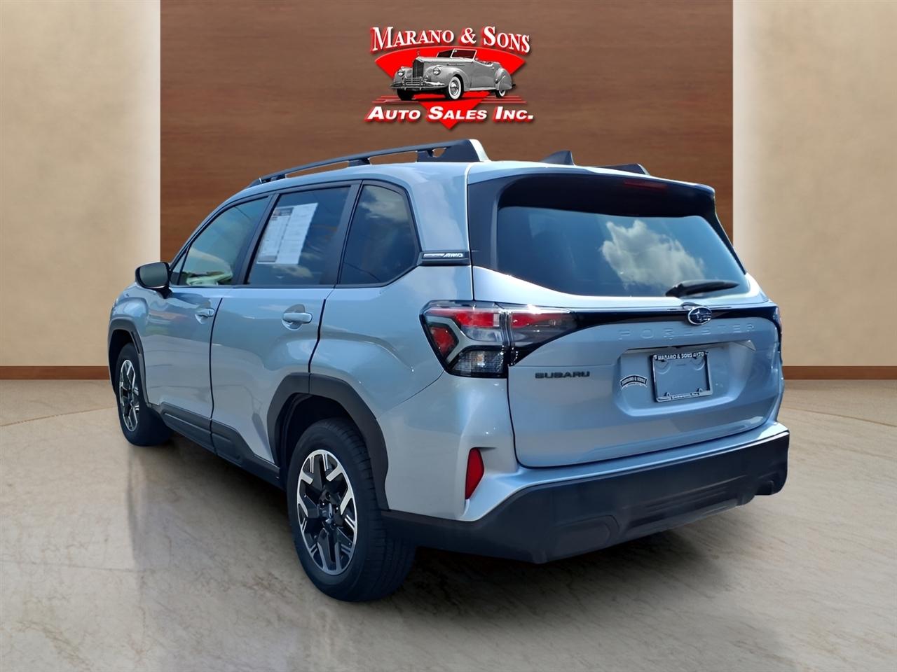 Subaru Forester Premium AWD 2025