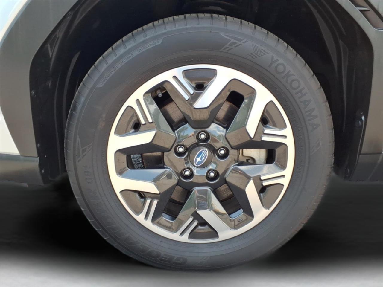 Subaru Forester Premium AWD 2025