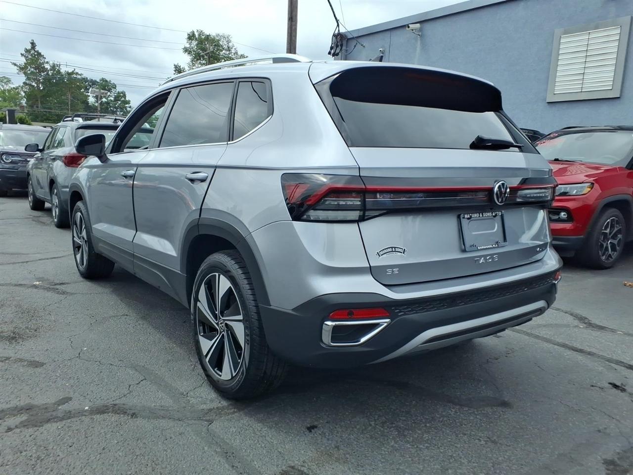 Volkswagen Taos SE 4Motion 2025