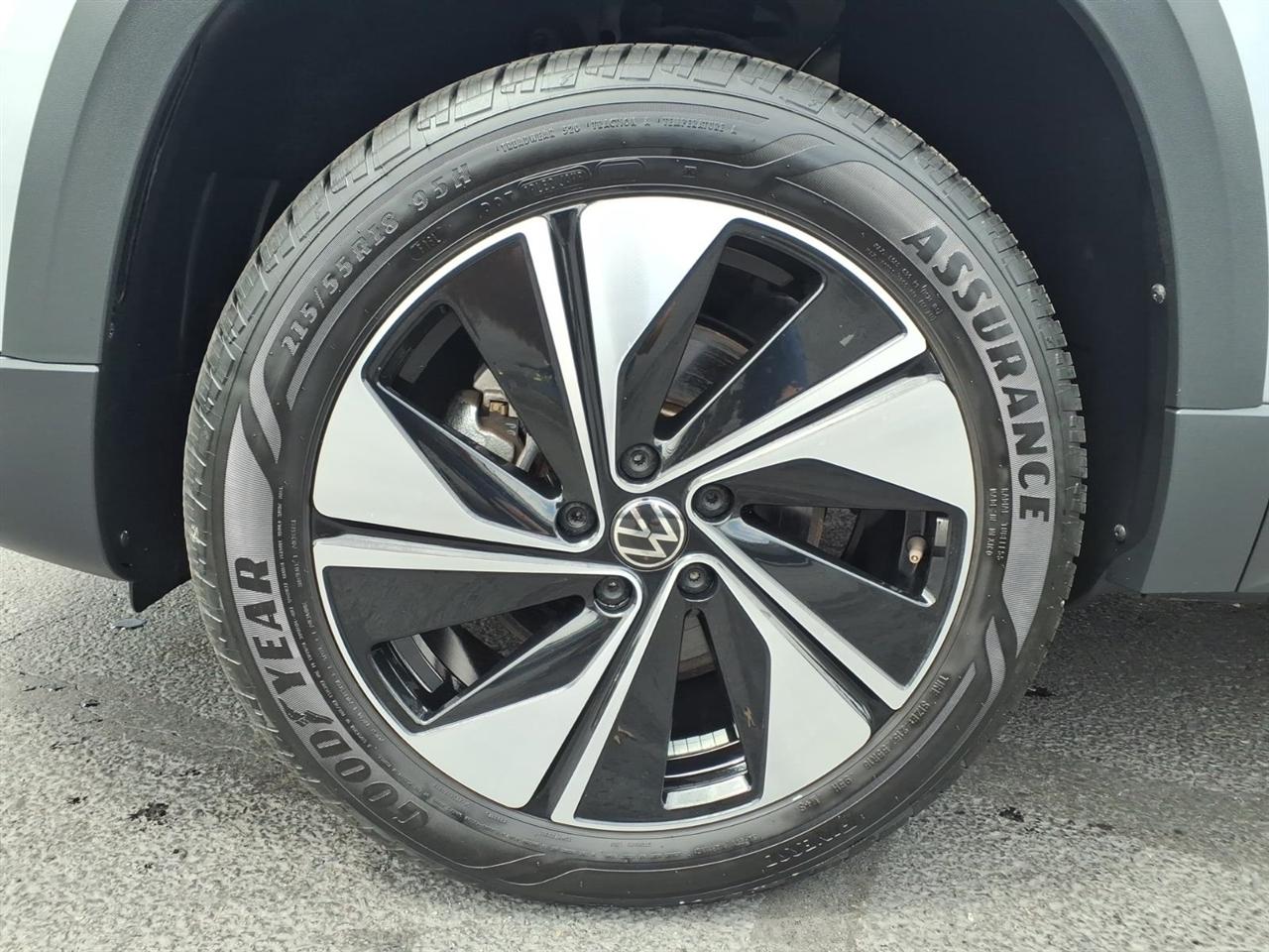Volkswagen Taos SE 4Motion 2025