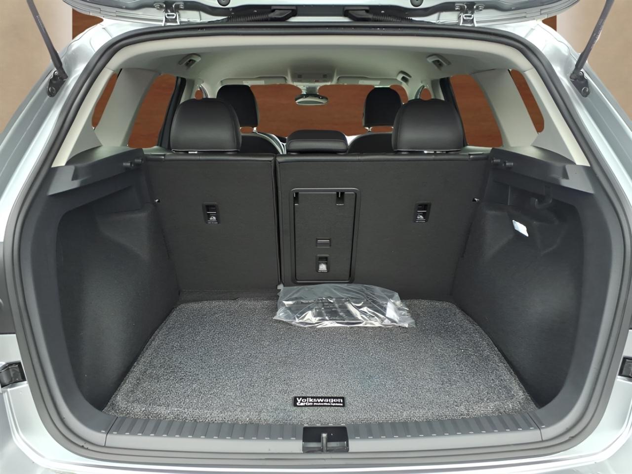 Volkswagen Taos SE 4Motion 2025