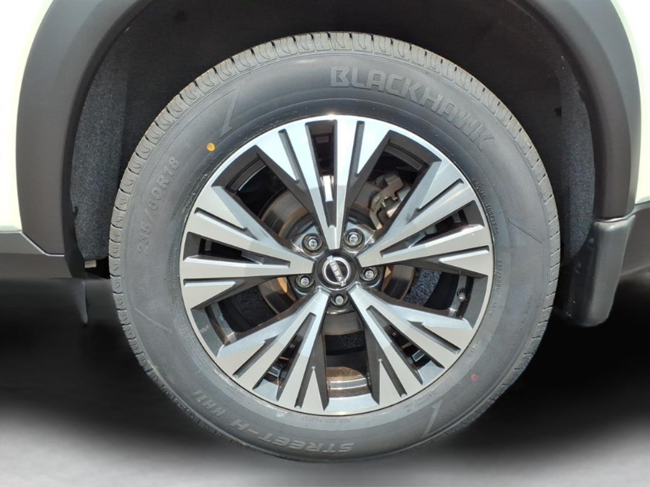 Nissan Rogue AWD SV 2023