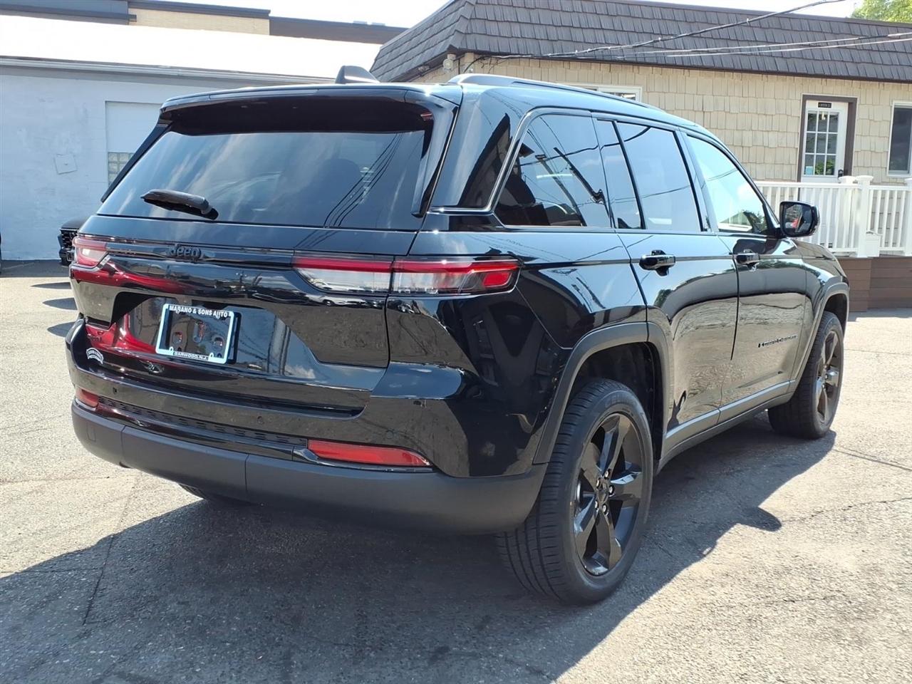 Jeep Grand Cherokee Altitude 4x4 2023