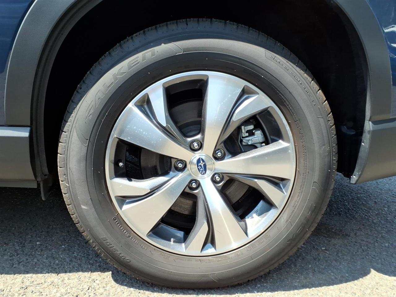 Subaru Ascent Premium 8-Passenger 2025