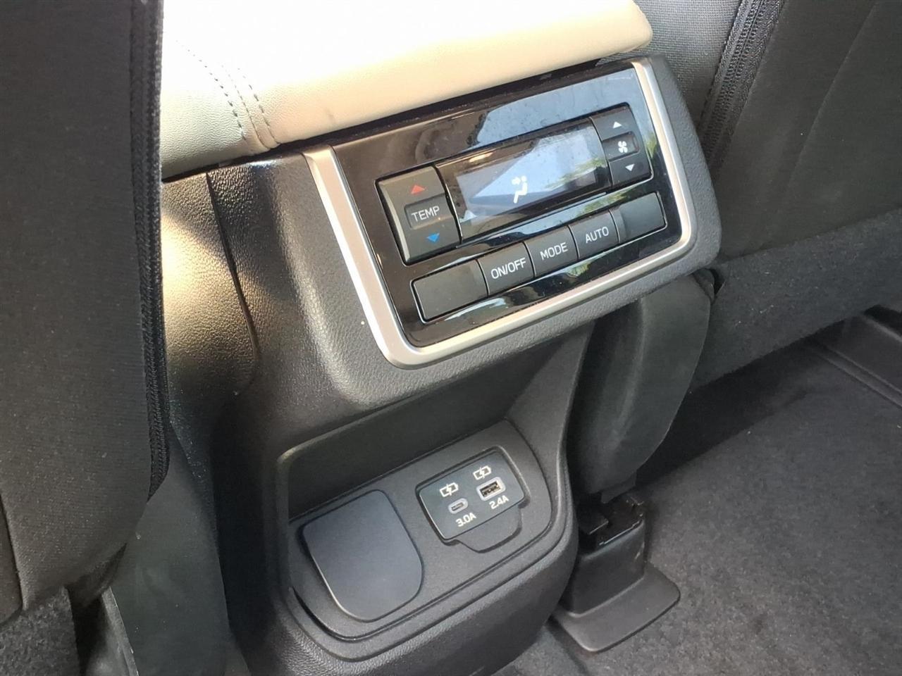 Subaru Ascent Premium 8-Passenger 2025