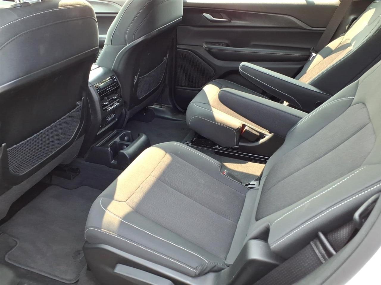Other Grand Cherokee L Laredo 4x4 2023