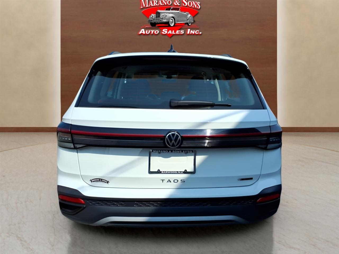 Volkswagen Taos S 4MOTION 2025