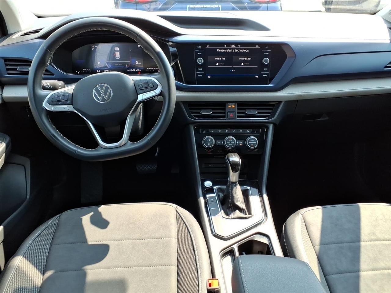 Volkswagen Taos SE FWD 2024