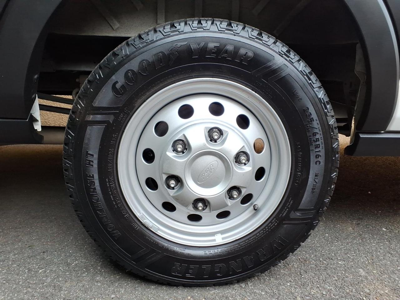 Ford Transit Cargo Van T-250 148" EL Hi Rf 9070 GVWR AWD 2025
