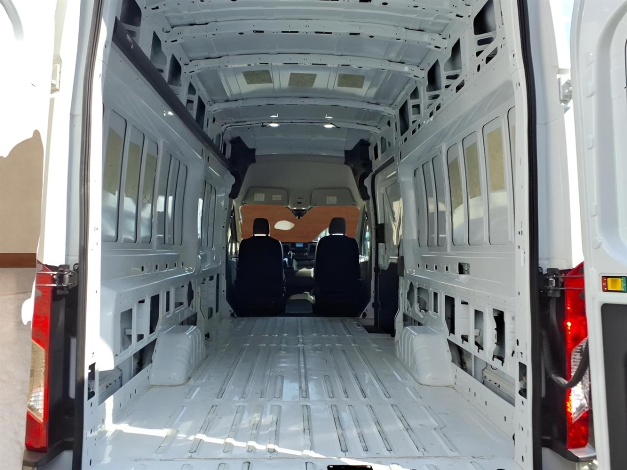 Ford Transit Cargo Van T-250 148" EL Hi Rf 9070 GVWR AWD 2025