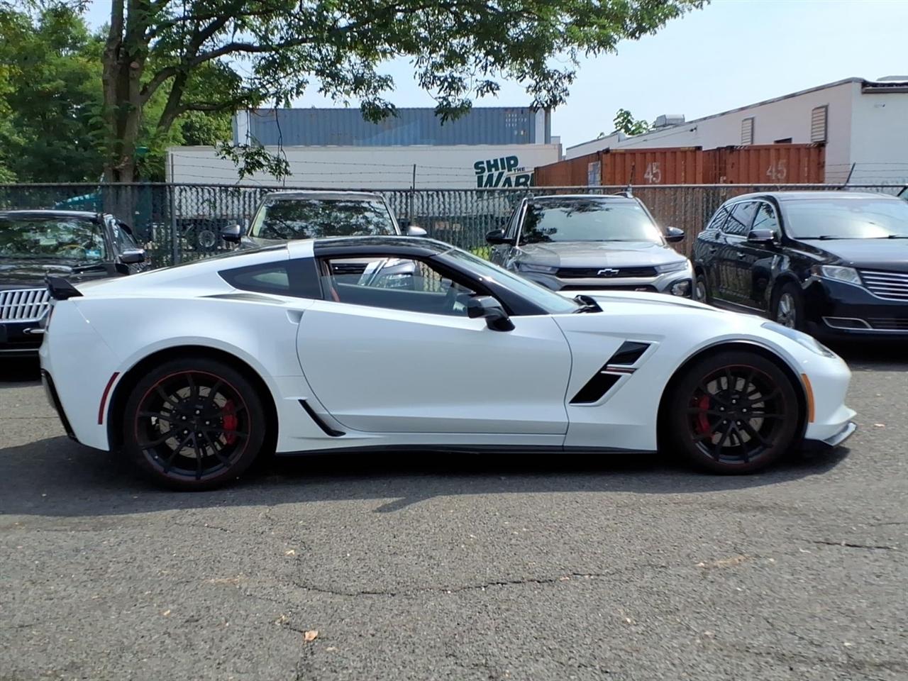 Chevrolet Corvette 2dr Grand Sport Cpe w/2LT 2017