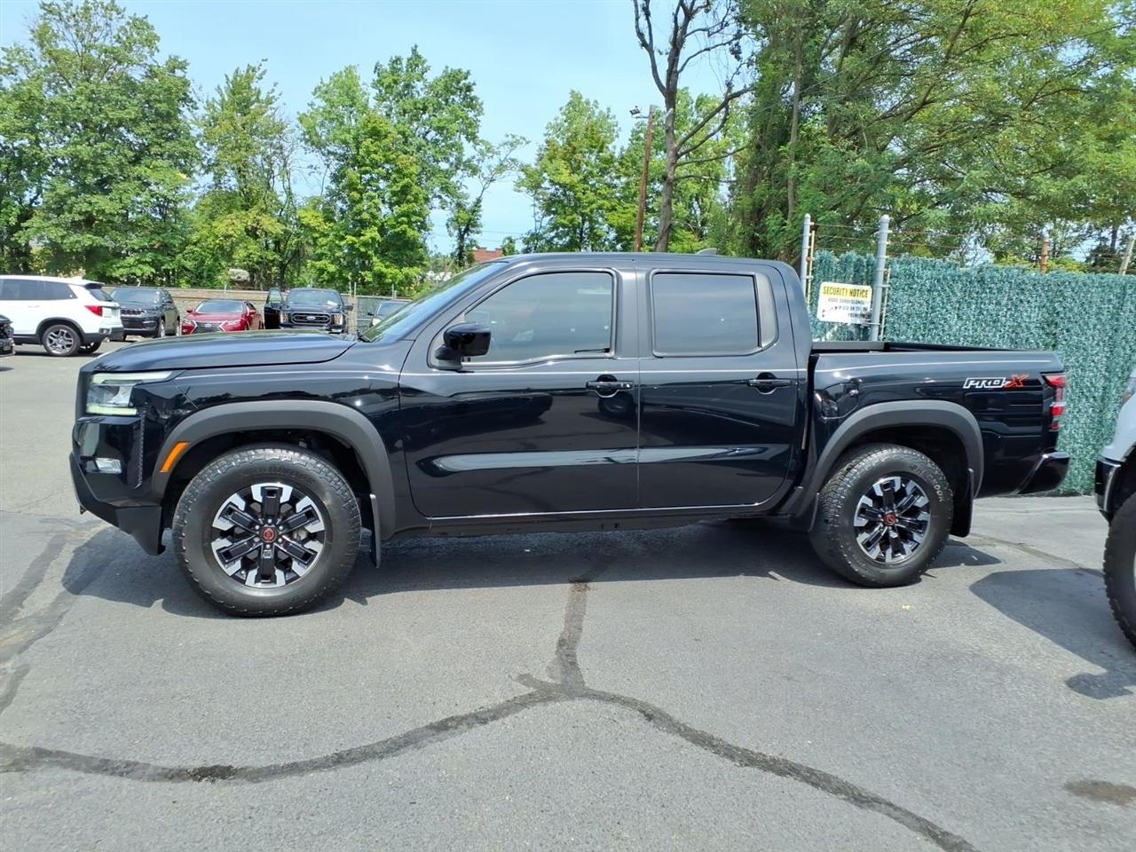 Nissan Frontier Crew Cab 4x2 PRO-X 2024