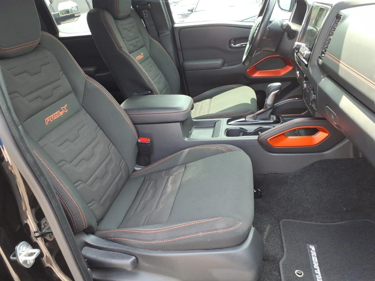 Nissan Frontier Crew Cab 4x2 PRO-X 2024