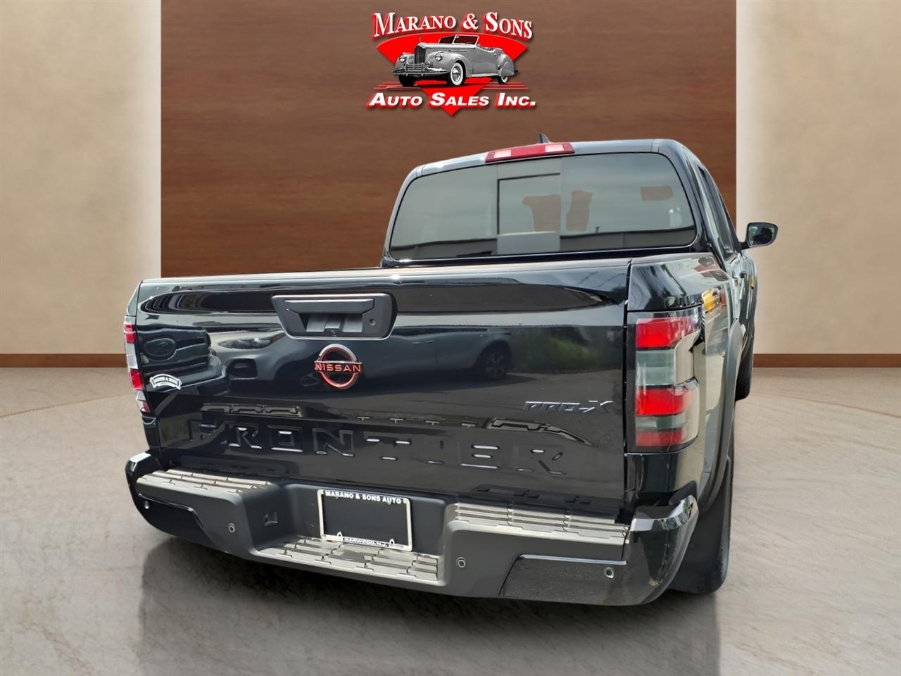Nissan Frontier Crew Cab 4x2 PRO-X 2024